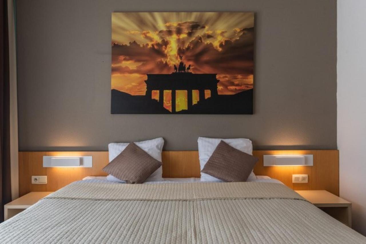 Hobbit Hotel Arrondissement di Malines Esterno foto
