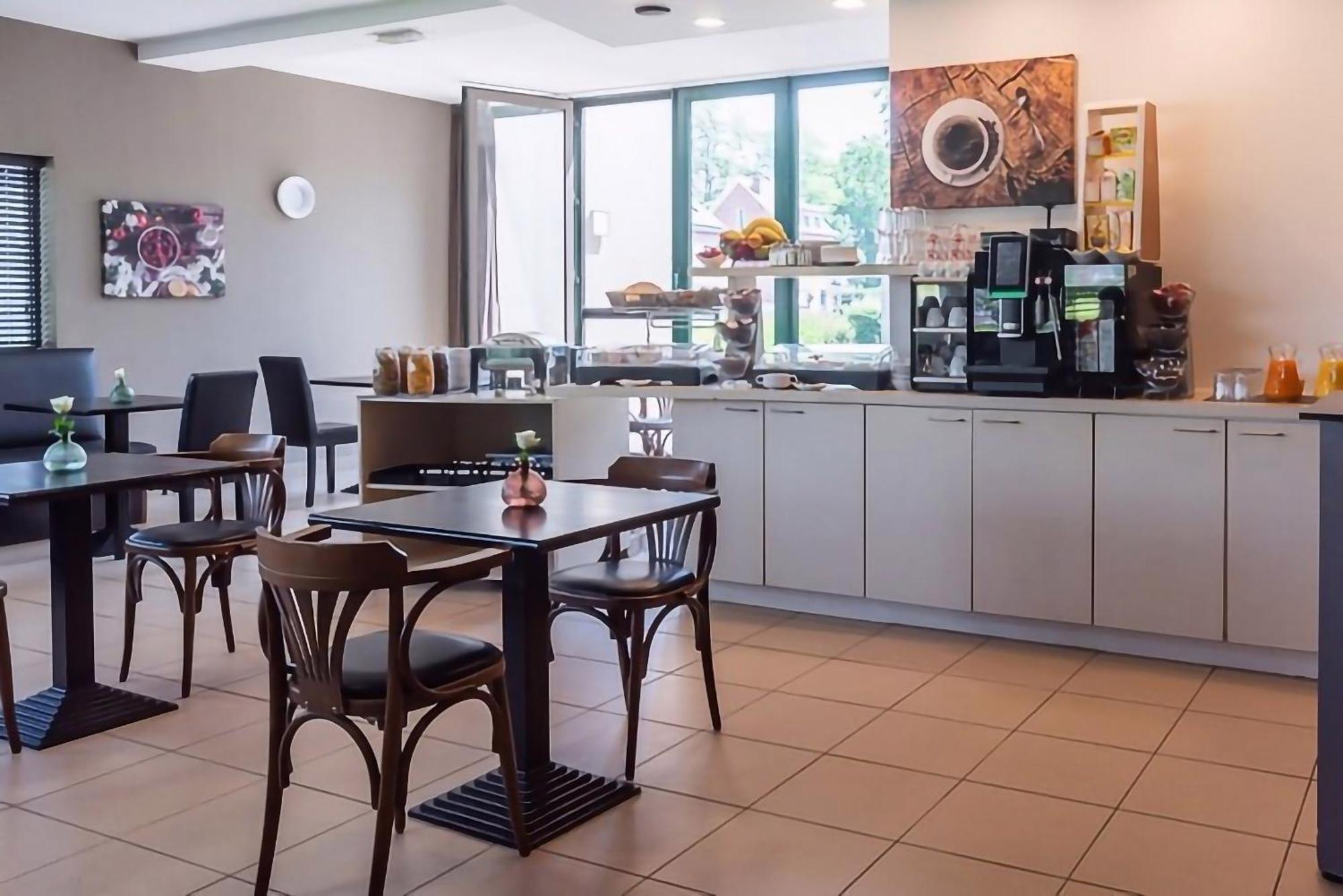 Hobbit Hotel Arrondissement di Malines Esterno foto