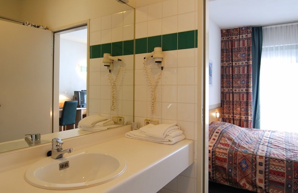 Hobbit Hotel Arrondissement di Malines Esterno foto